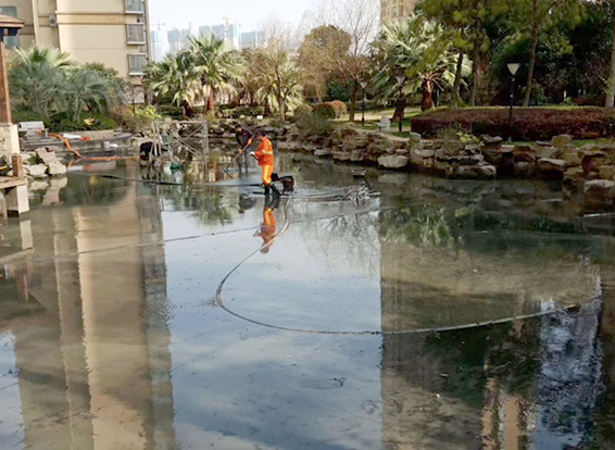 遵义景观池淤泥清理